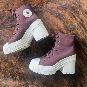 Converse Chuck 70 De Luxe Heel Hi Platform sneaker Size 7.5 Burgundy
